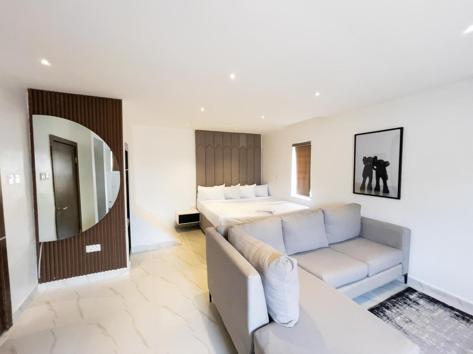 Aparthotel Luxe Surulere