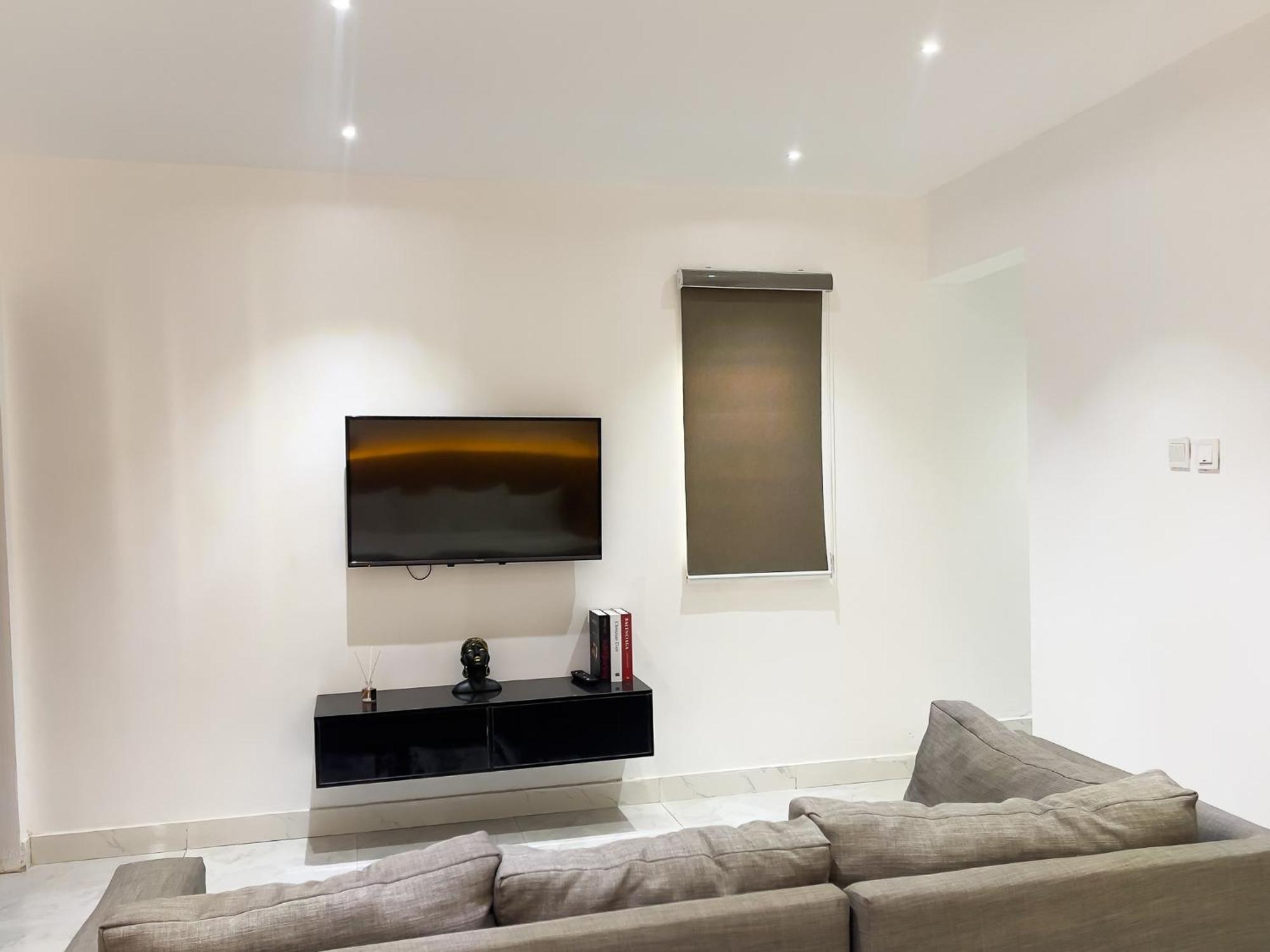 Luxe Surulere Aparthotel *