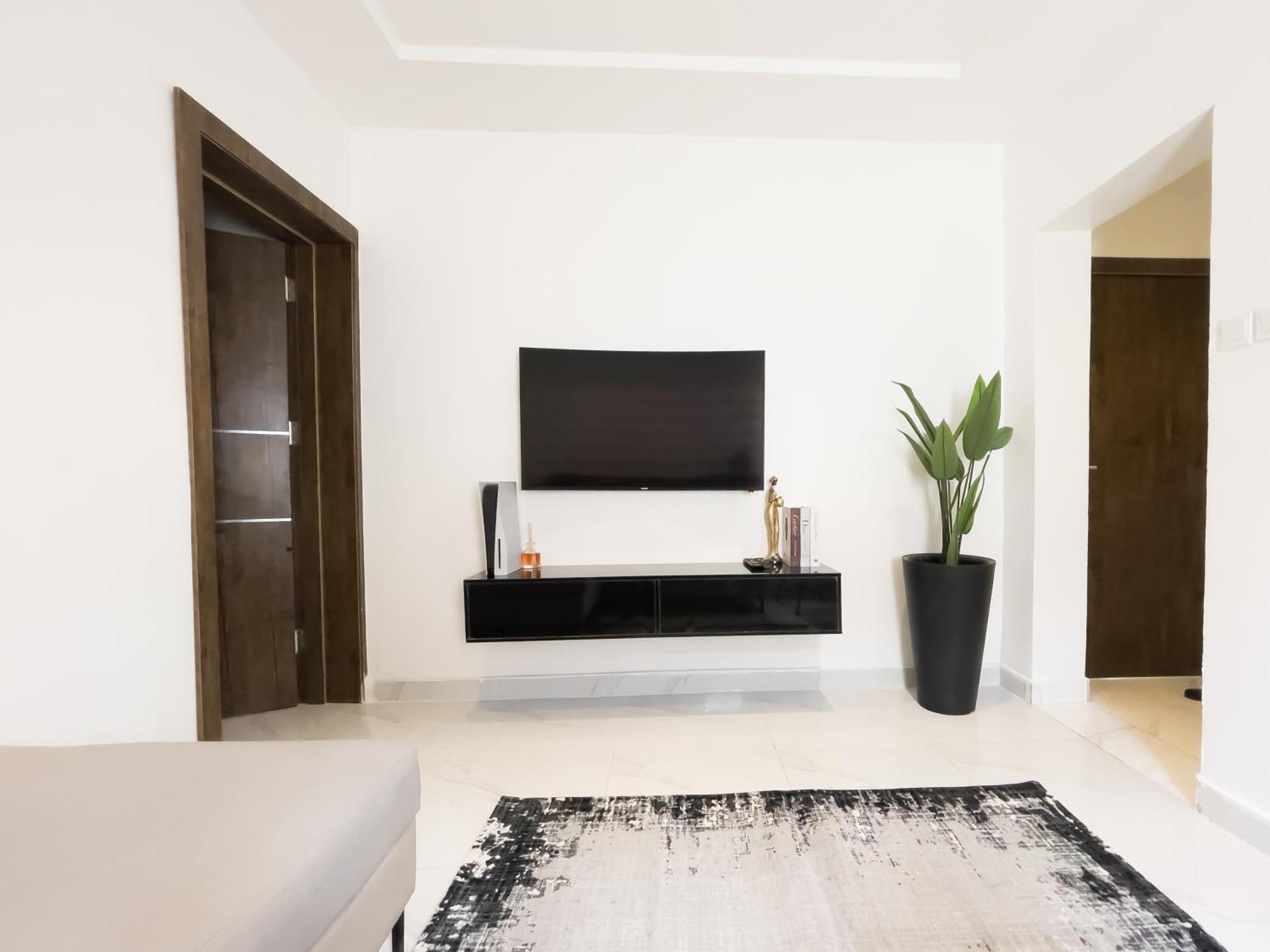 Luxe Surulere Aparthotel *